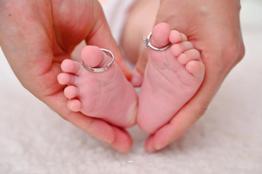 渠县宝宝肚脐凸起怎么回事